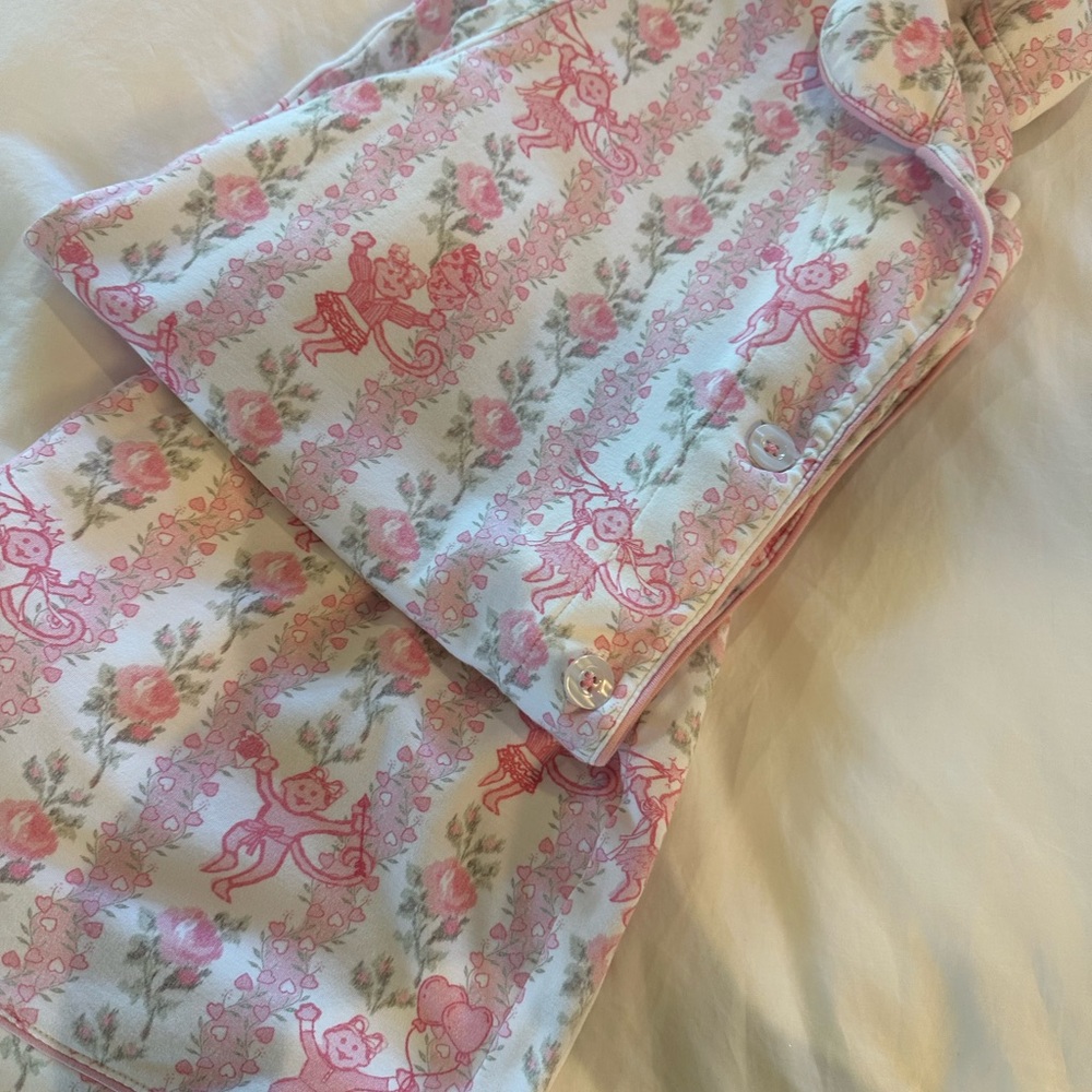 Roller Rabbit X Loveshack Fancy Heirloom Pajamas SIZE: small